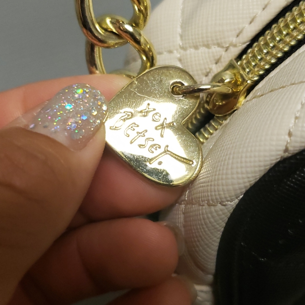 Betsey Johnson Crossbody Purse - Picture 3 of 16